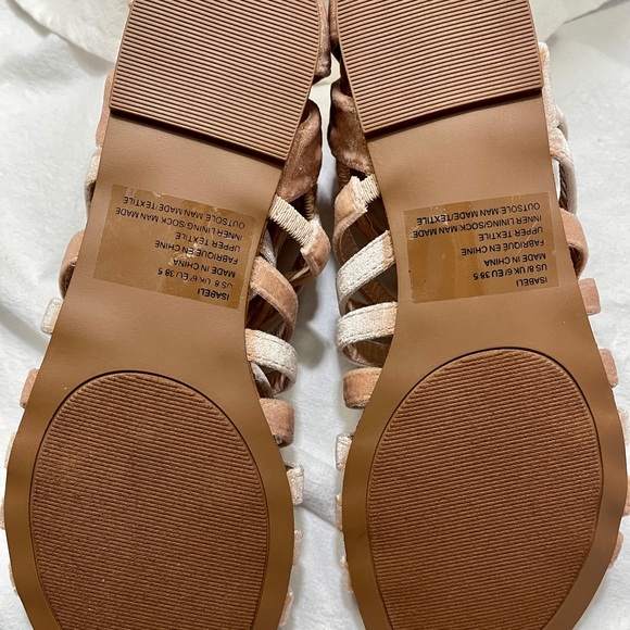 Shoe Dazzle Isabeli Blush Velvet Sz8 Flat Sandals NIB - Picture 9 of 11